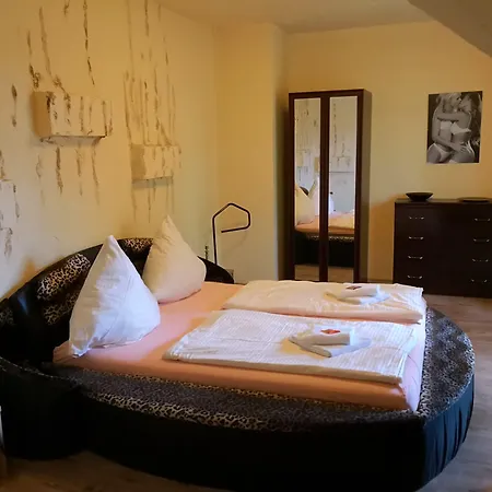 Fun & Joy Lifestyleresort - Adult Couples Only 3* Hattgenstein